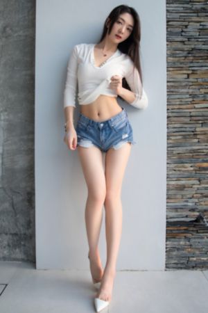 二次元人物桶动漫人物免费观看